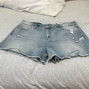 NWT- high rise shorts